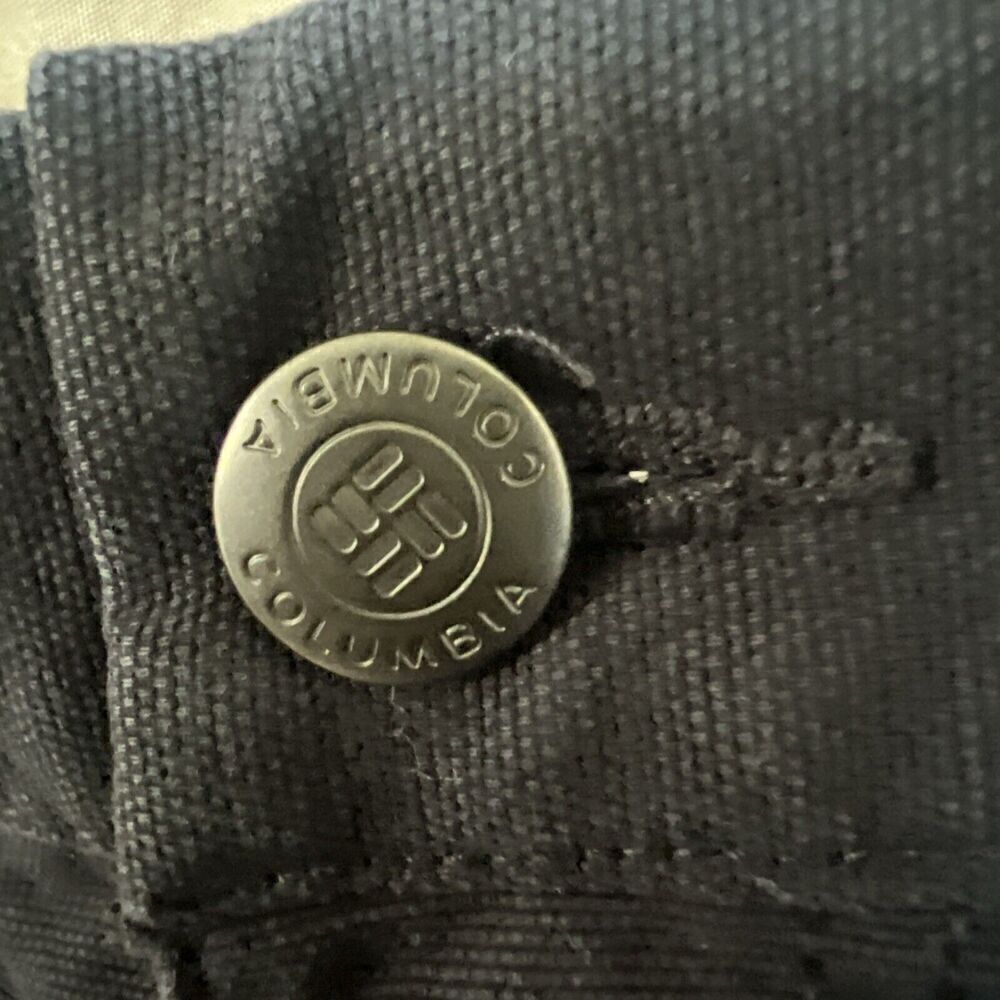 EUC Columbia Mens Size 38 Navy Blue Outdoor‎ hiking Chino Shorts 38W 8L - Picture 2 of 6